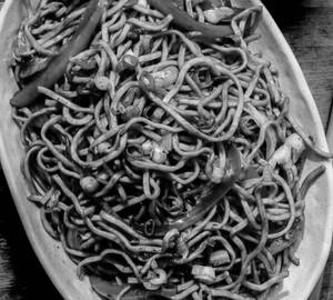 Hakka Noodles Veg
