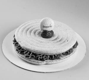Nutella Macaron Cake (6 Inch)