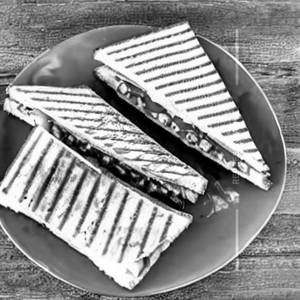 Grilled paneer sandwich