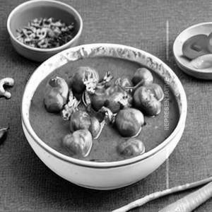Cashewnut curry