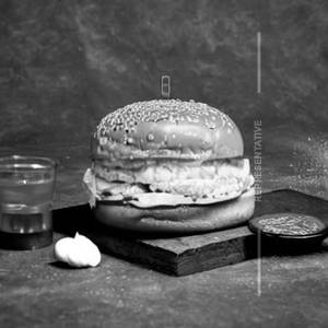 Onion Omelette Burger