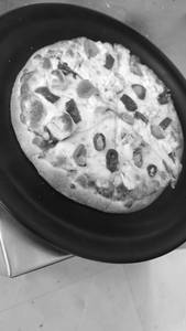 Mexican Paneer Pizza