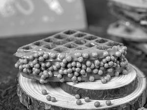Crunchy Caramel Waffles