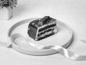 Kitkat Pastry
