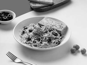 Spaghetti Aglio Olio Pepperoncino