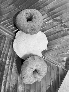 Combo Vada - 2 Pc & Idly- 1 Pc