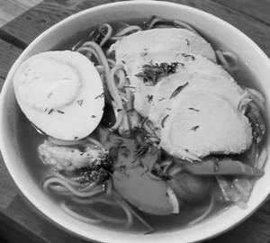 Red lantern noodles soup [beef]