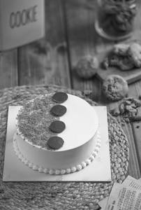 Cookie Crumble Cake 275 gm  