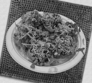 Sprouts sev puri