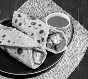 Spicy paneer wrap