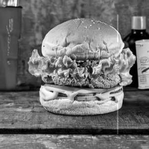 Classic chicken burger 