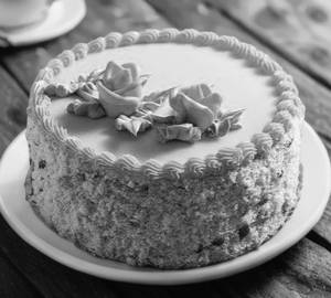 Buttercream Strawberry Cake