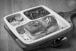 Zanzani Misal Pav