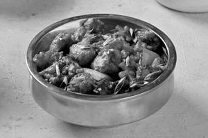 Chilli Garlic Fish (12 Pcs)