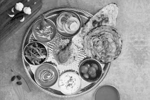 Premium Non-veg Chicken Thali - Serves 1