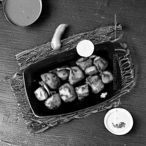Tandoori Bharwa Aloo