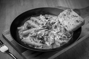 Pink Sauce Pasta