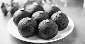 Gulab jamun black