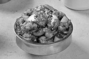 Hawkers Chilli Chicken Dry (12 Pcs)