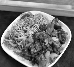 Chilli Paneer with Noodles
