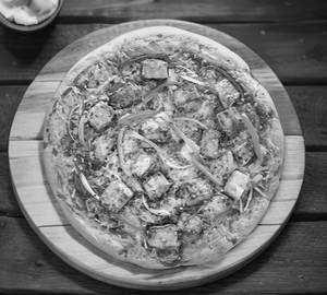 Crispy Paneer Pizza