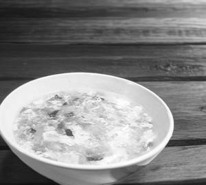 Egg soup chow