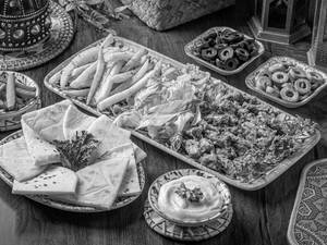 Open Laham Shawarma