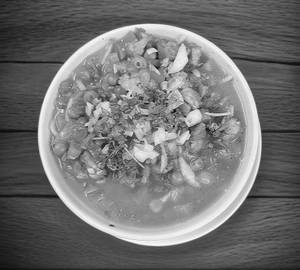 Chicken thukpa