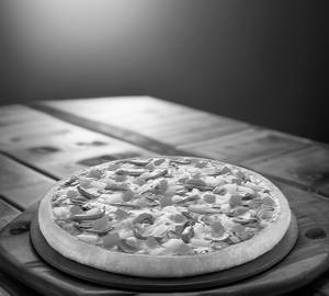 Sweet Corn Cheese Pizza (Medium)