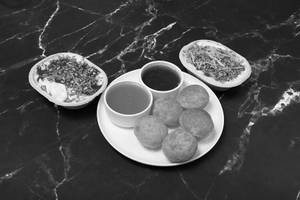 Aloo Tikki [1 Piece]DAHI BARA[1Piece] Pani Batase [10 Piece]