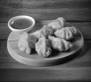 Veg Fried Paneer Momos