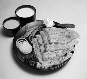 Achari Parantha