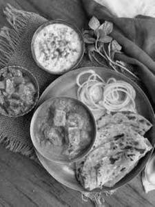 Achari Paneer With 2 Butter Naan