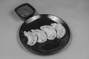 Corn & Cheese Momos [6 PCS]
