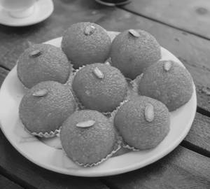 Laddu Moti Choor 1Kg