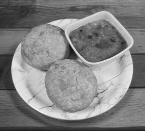 Khasta Kachori With Aloo Sabzi [2 Pieces]