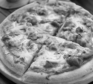 Tandoori chicken tikka pizza [9 inch]