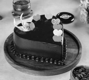 Heart Shape Chocolate Truffle Cake [500 G]