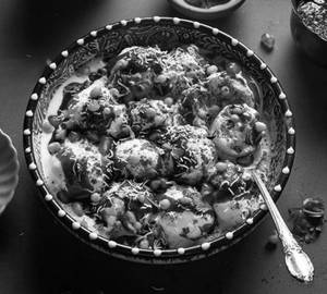 Sweet Dahi Vada (2 pcs)