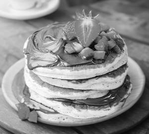 Pancake with naked nuteela