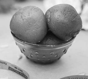Gulab Jamun (Chasni Wali)
