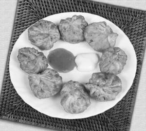 Veg fried momo