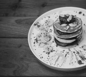 Pancake with malaichoxo