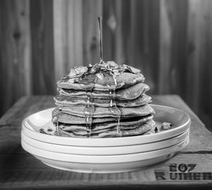 Pan cake with honey