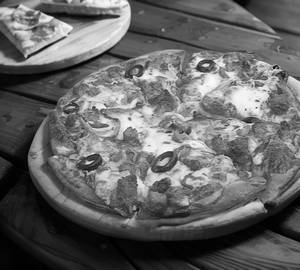 Peri peri chicken pizza [8ins]