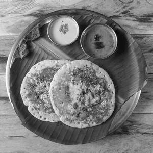 Tomato Uttapam