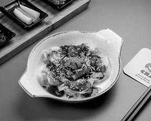 Vegetable Wonton Black Pepper Sauce
