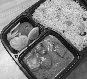 Holud Meetha Pulao+ Butter Makhani Panner