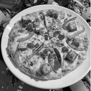 Paneer Peri Peri Pizza