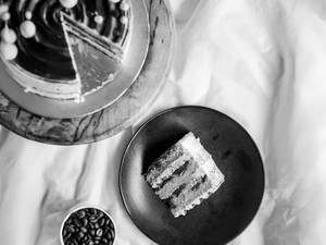 Gluten-Free Classic Tiramisu Cake (1Kg) | Eggless | Vegan